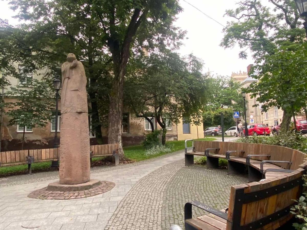 Вірменська 14 Центр Не Далеко Від Ж Д Вокзалу Звітні Документи Apartment Lviv Ngoại thất bức ảnh