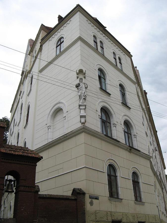 Вірменська 14 Центр Не Далеко Від Ж Д Вокзалу Звітні Документи Apartment Lviv Ngoại thất bức ảnh