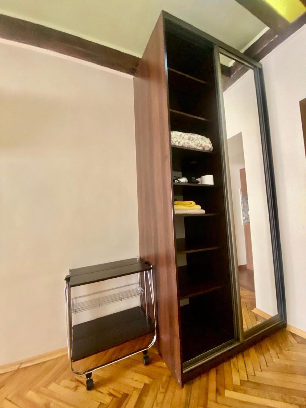 Вірменська 14 Центр Не Далеко Від Ж Д Вокзалу Звітні Документи Apartment Lviv Ngoại thất bức ảnh